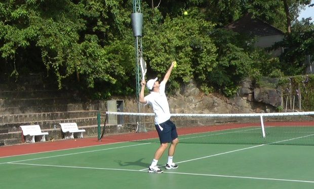 serve-service-line drill for fast serving