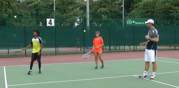 bounce-volley Bounce volley drill