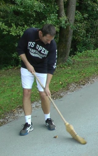 sweeping-technique Broom analogy with tennis