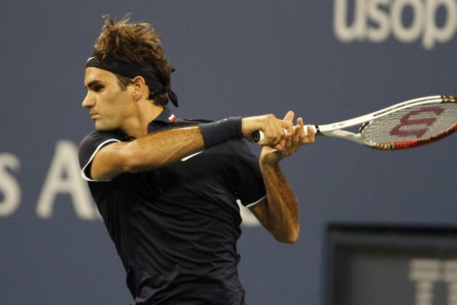 Roger Federer forehand finish federer forehand follow-through