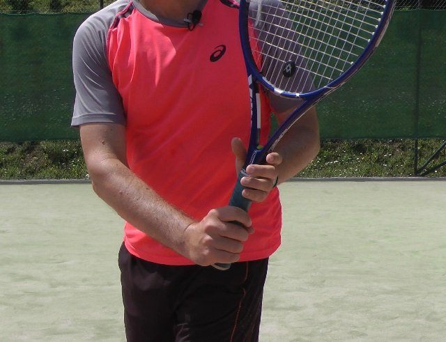 forehand-backhand-grip forehand to two-handed backhand grip change