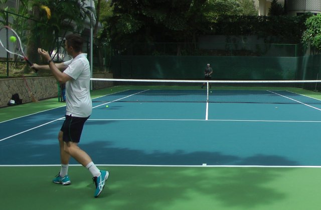 hitting-with-intention rallying tennis with intention
