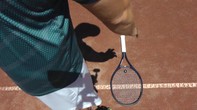 swing-training practicing the swing