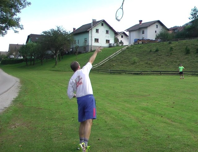 racket-throw-drill throwing a tennis racket
