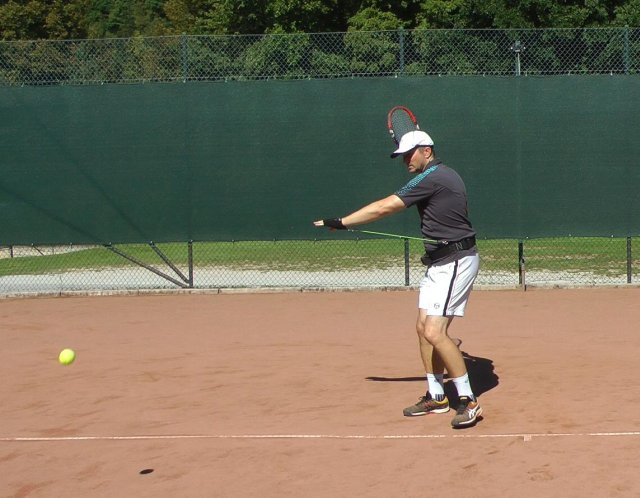 forehand-non-dominant-drill forehand wearbands drill